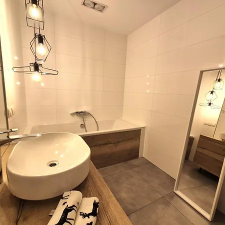 Forest House- Dom Nad Gorskim Potokiem