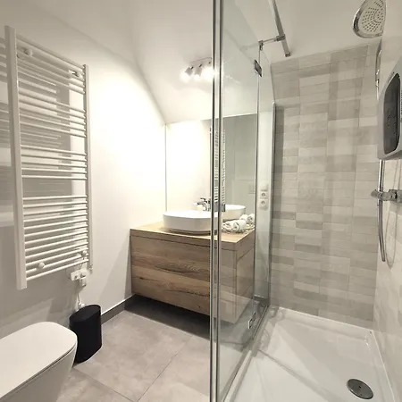 Forest House- Dom Nad Gorskim Potokiem *