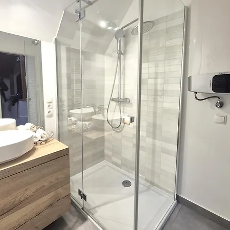 Forest House- Dom Nad Gorskim Potokiem